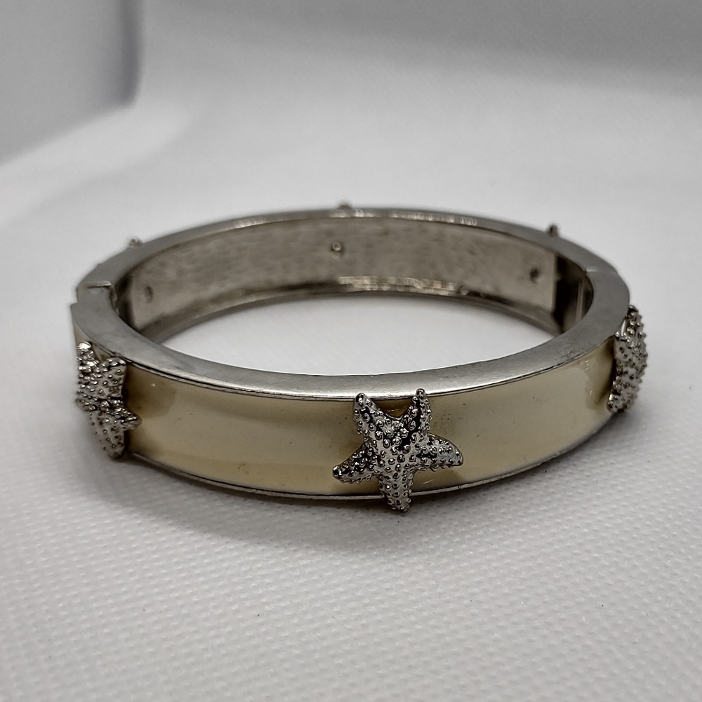 Starfish Charm Bangle‎ Bracelet Cream Resin